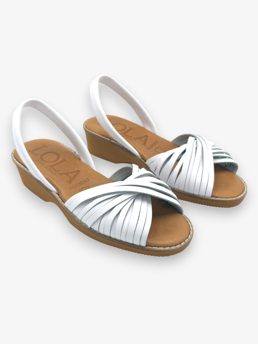 Sandalia menorquina Rafalet de piel con cuña color blanco