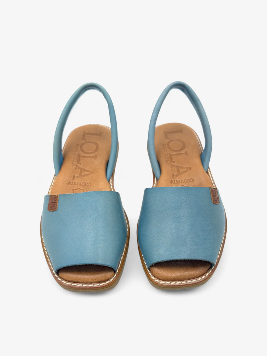 Menorquina plana Galdana color cian