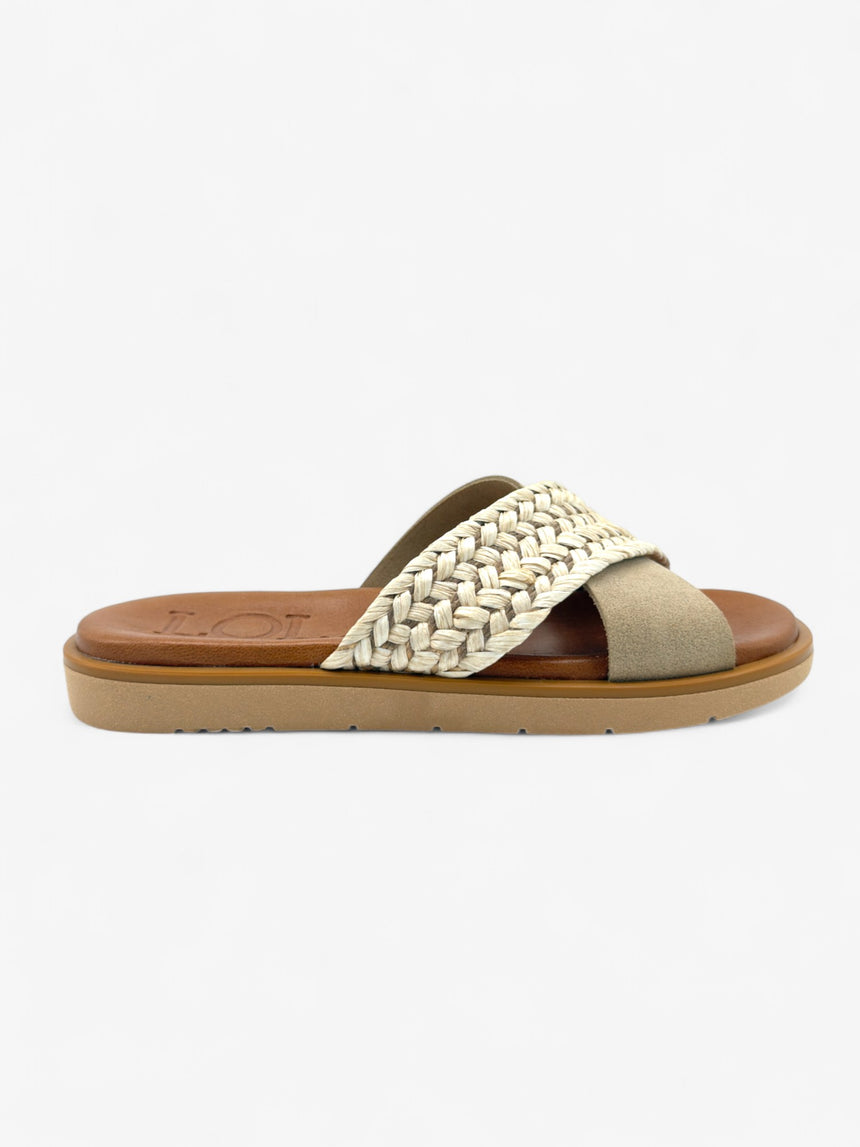 Sandalia plana de tiras cruzadas de rafia y serraje M1 color coco