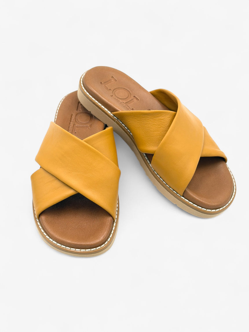 Sandalia plana tiras cruzadas Mariolu LOLA ALMAGRO