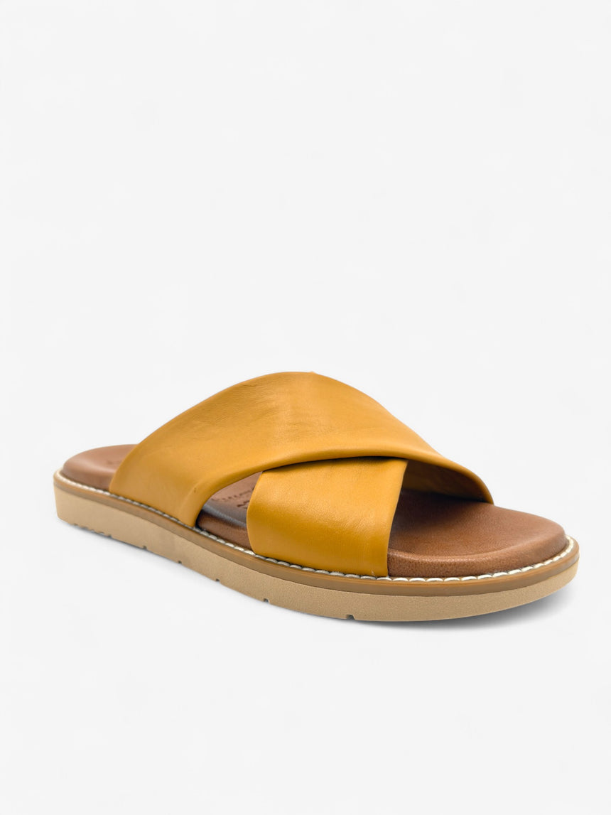 Sandalia plana tiras cruzadas Mariolu LOLA ALMAGRO